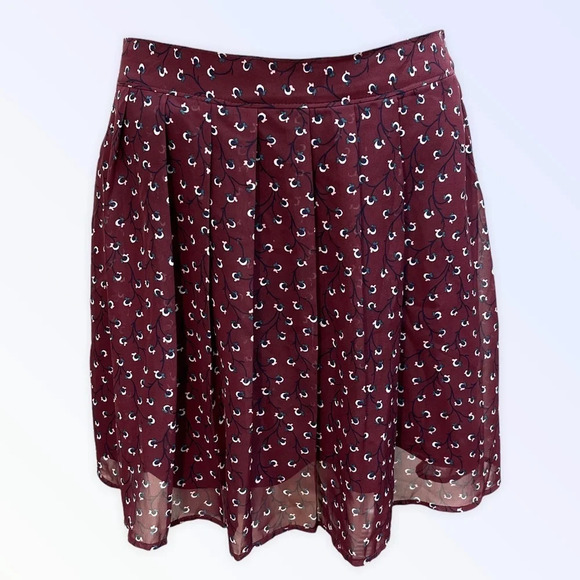 OLD Navy Maroon Floral Mini Skirt - Picture 1 of 5